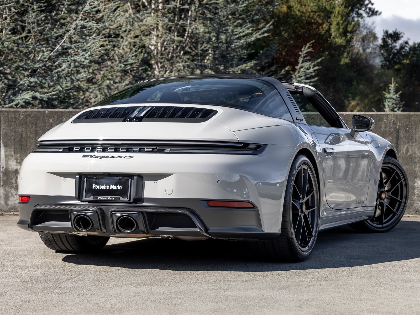 Certified 2026 Porsche 911 Targa 4 GTS AWD/4WD image 11