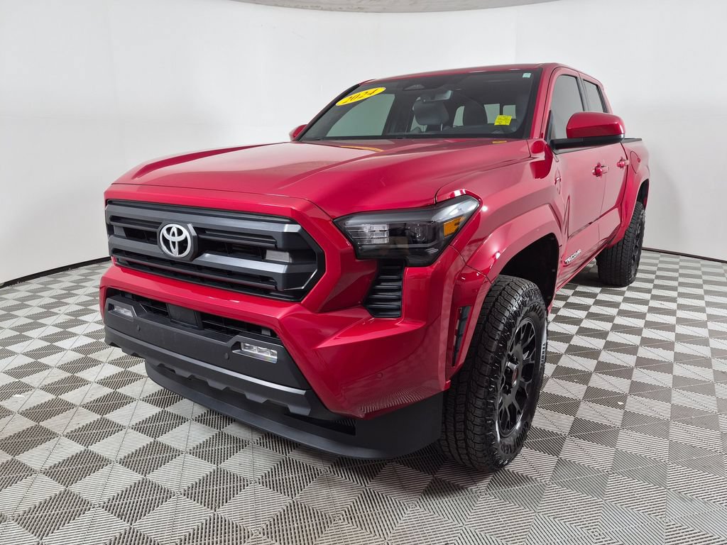 Used 2024 Toyota Tacoma SR5 w/ SR5 Upgrade Package AWD/4WD image 7