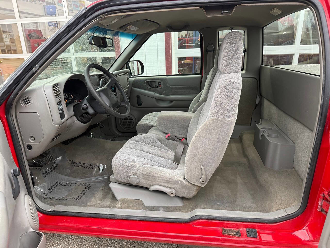 Used 2000 GMC Sonoma SLS w/ SLS Super Spec Pkg 2 image 8