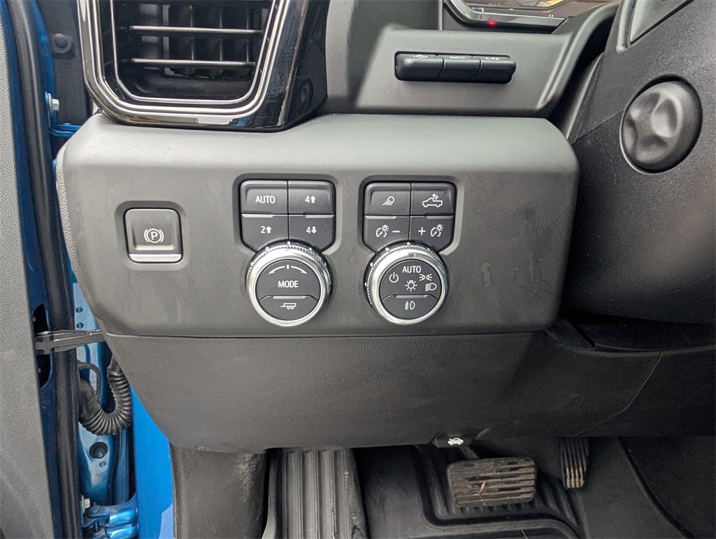 Used 2023 GMC Sierra 1500 AT4 w/ AT4 Premium Package image 14