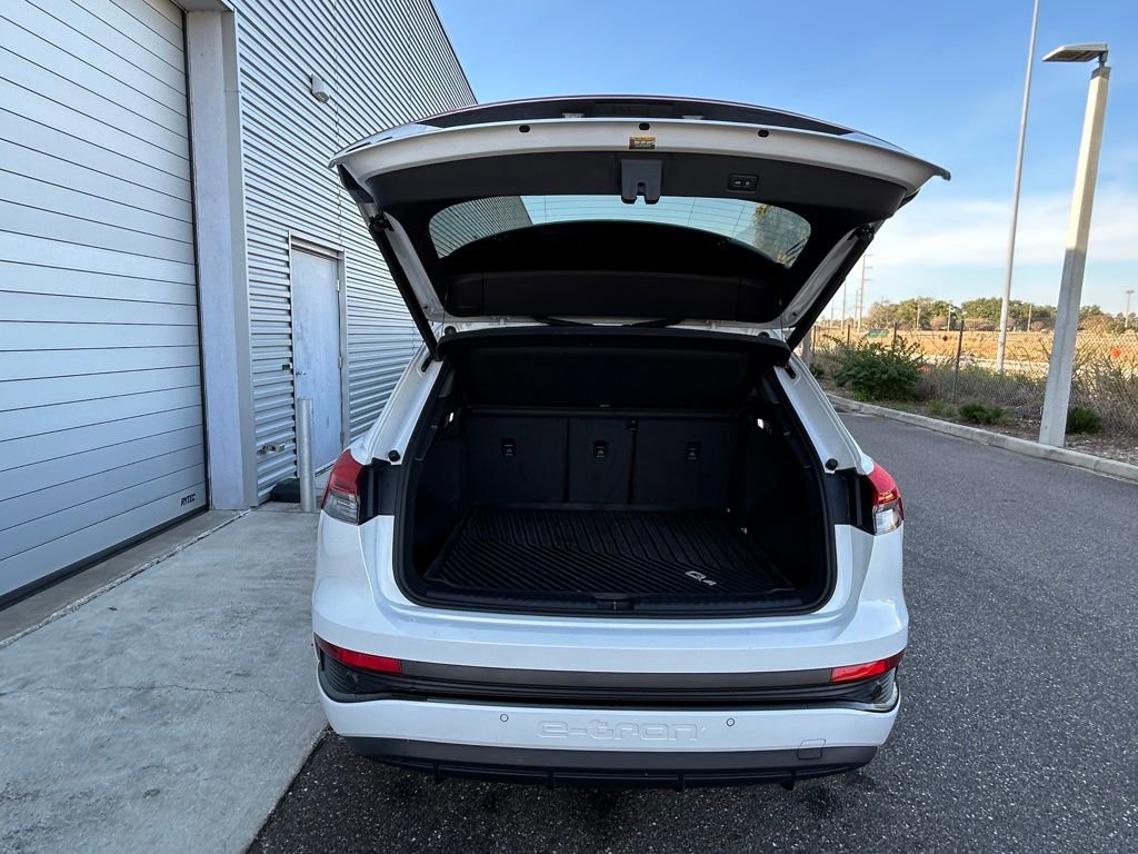 Used 2023 Audi Q4 e-tron Prestige w/ Black Optic Package image 59