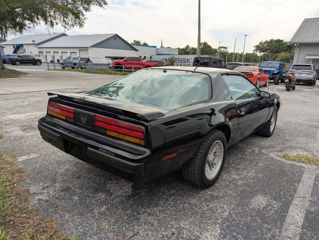 Used 1989 Pontiac Firebird Coupe RWD image 7