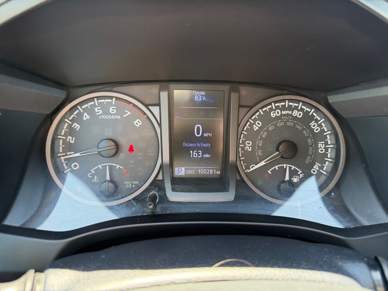 Used 2018 Toyota Tacoma TRD Off-Road w/ Technology Package AWD/4WD image 10