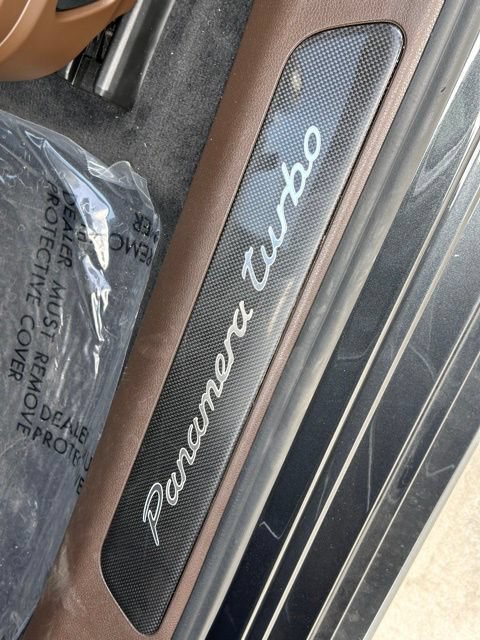 Used 2017 Porsche Panamera Turbo w/ Sport Package AWD/4WD image 17