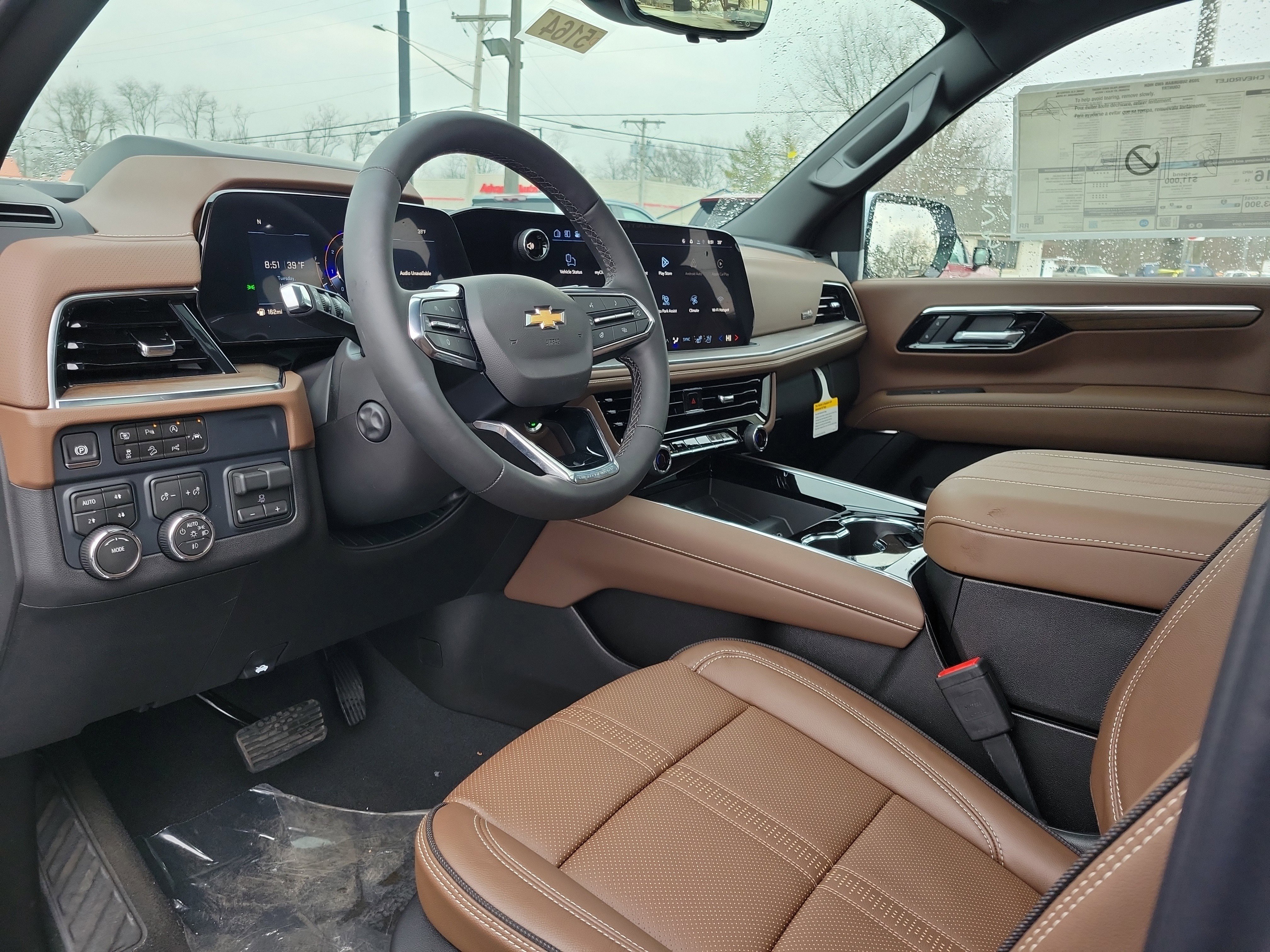 New 2026 Chevrolet Suburban High Country w/ Sun And Tow Package AWD/4WD image 19
