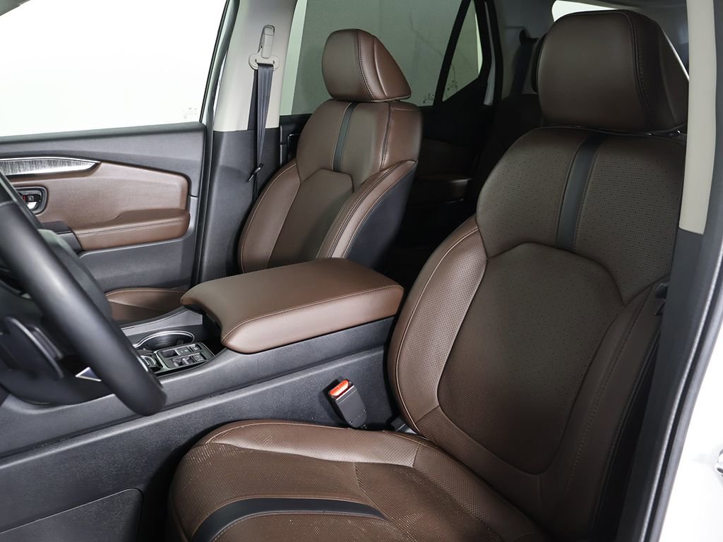 Used 2023 Honda Pilot Elite image 32