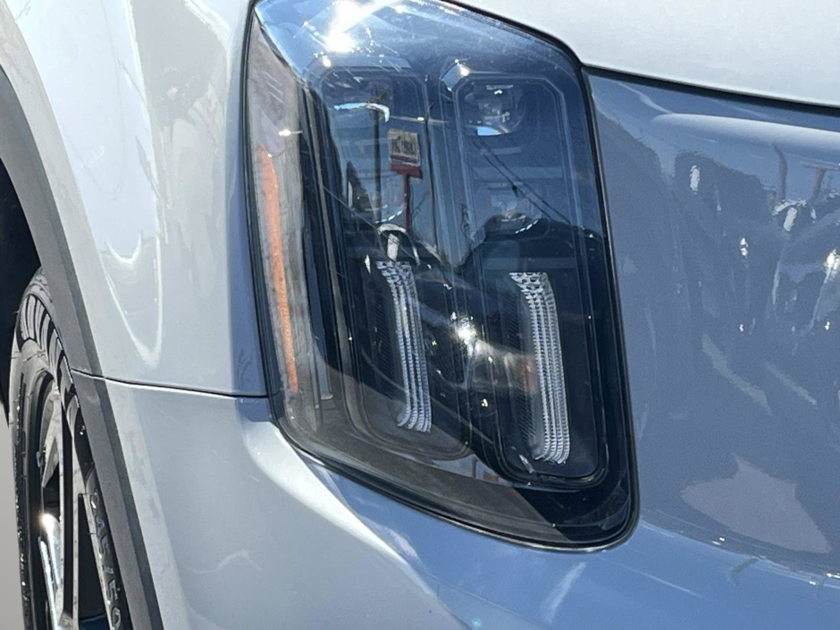 Used 2024 Kia Telluride EX X-Line AWD/4WD image 46