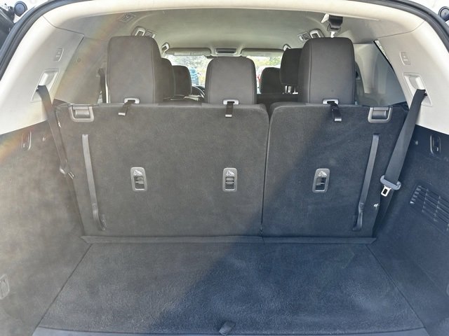 Used 2024 Nissan Pathfinder SV image 13