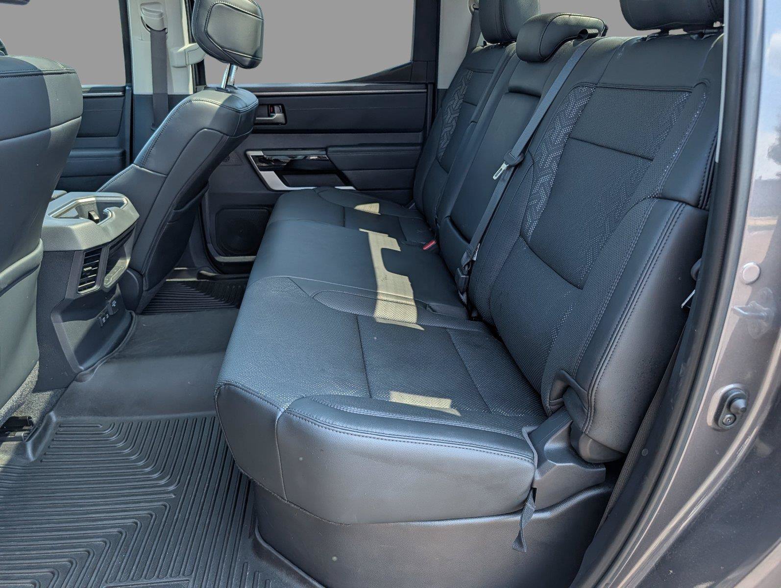 Used 2023 Toyota Tundra Limited AWD/4WD image 35