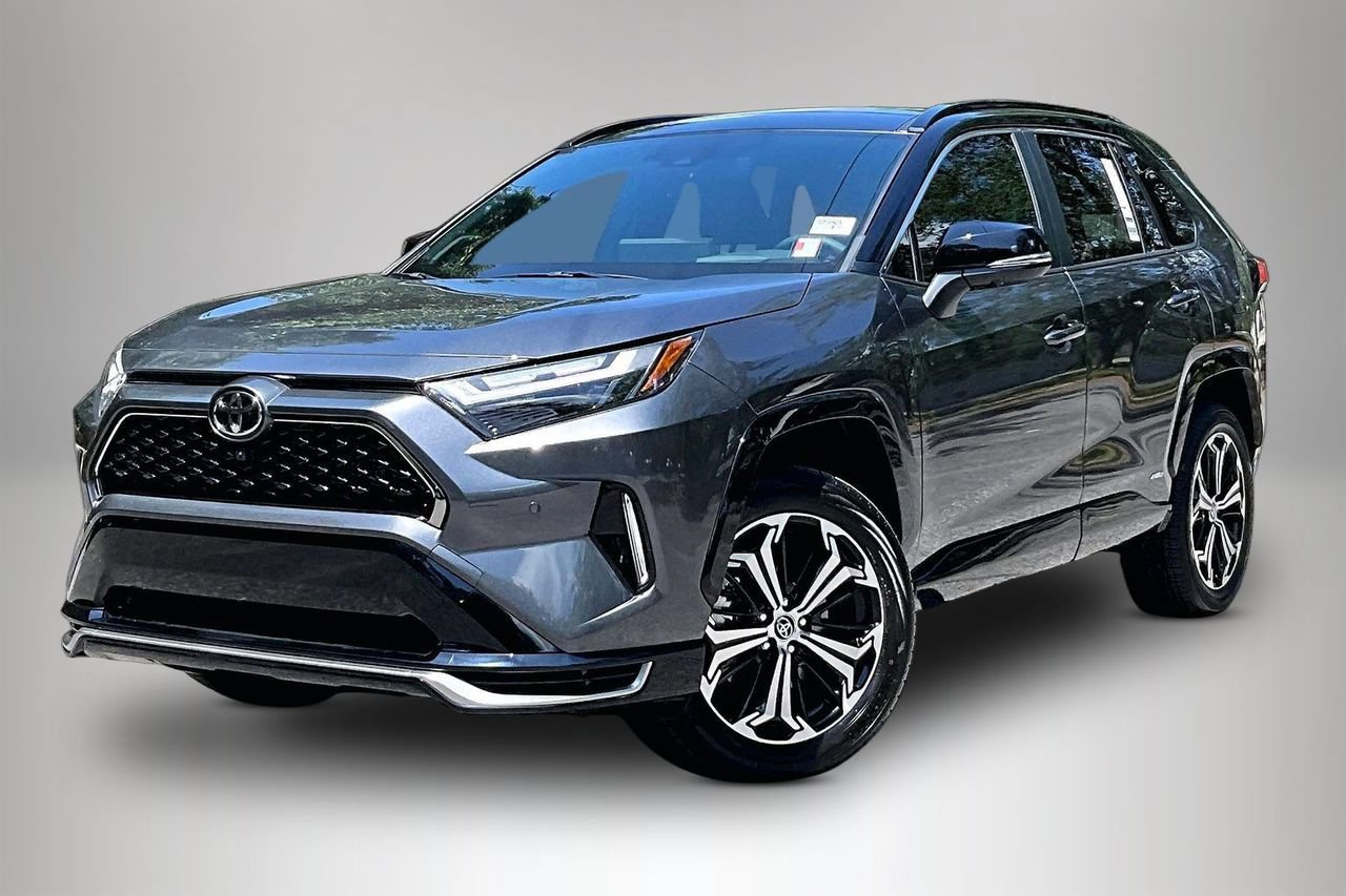 Used 2025 Toyota RAV4 XSE w/ Premium Package