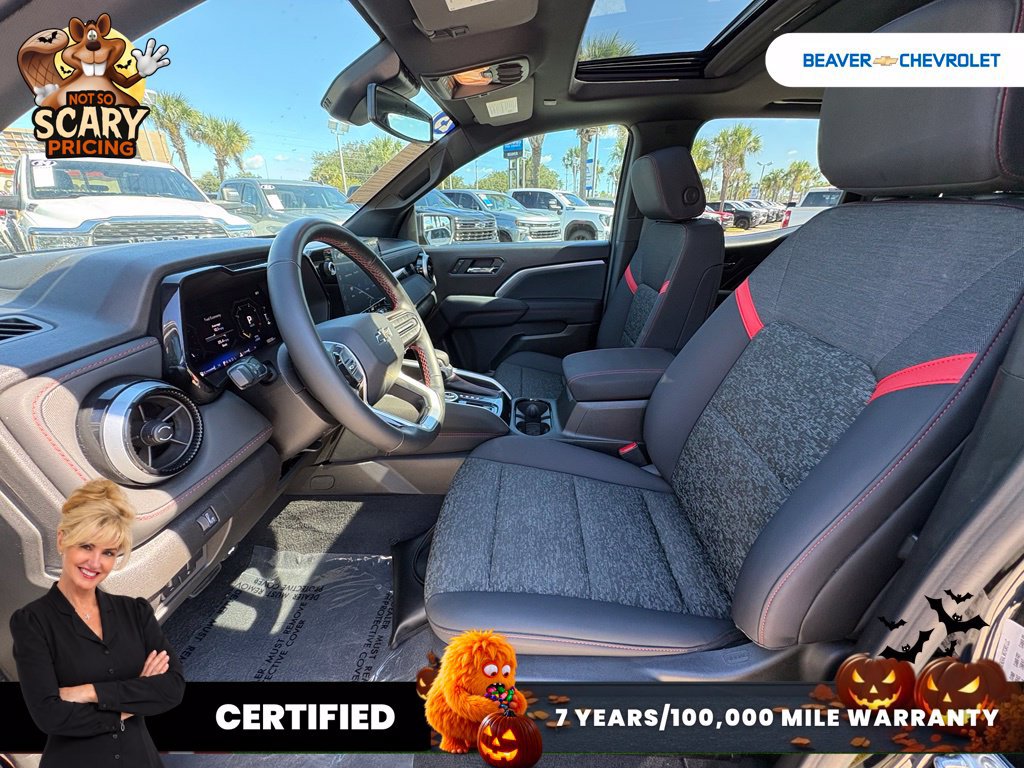 Used 2025 Chevrolet Colorado Z71 w/ Technology Package AWD/4WD image 13
