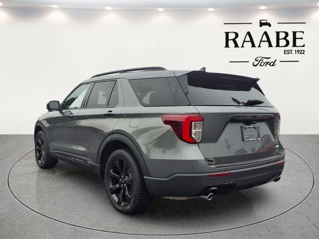 Used 2023 Ford Explorer ST-Line AWD/4WD image 5