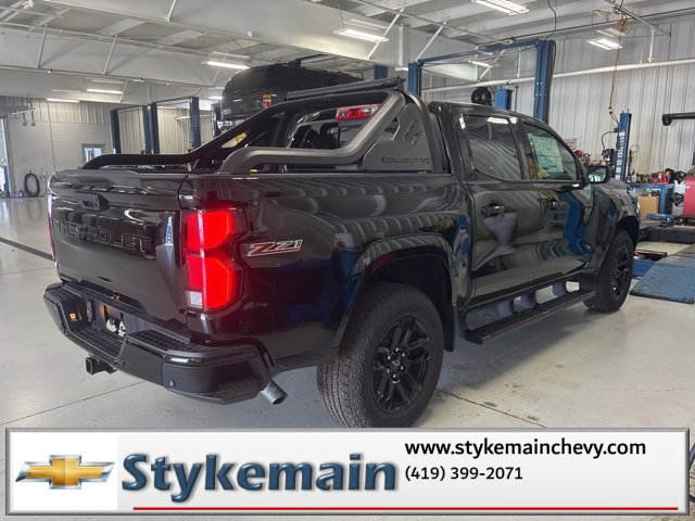 New 2025 Chevrolet Colorado Z71 w/ Midnight Edition image 6