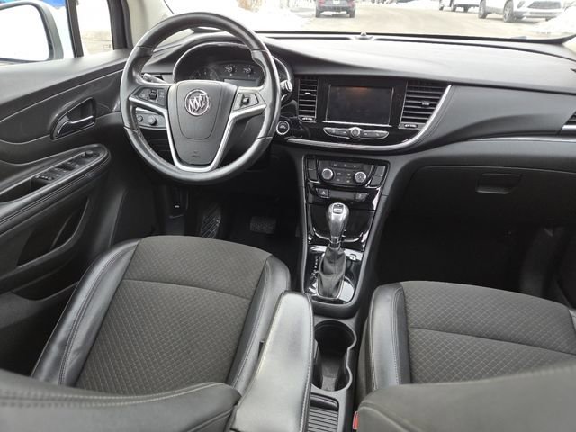 Used 2022 Buick Encore Preferred image 24