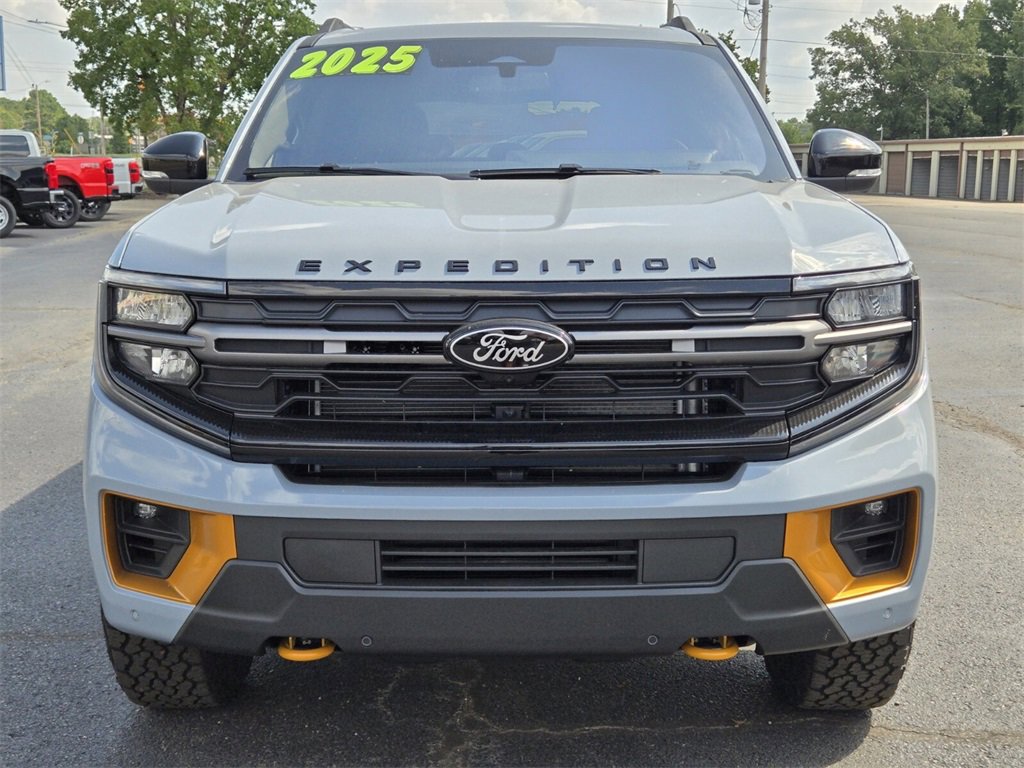 New 2025 Ford Expedition Tremor video 2
