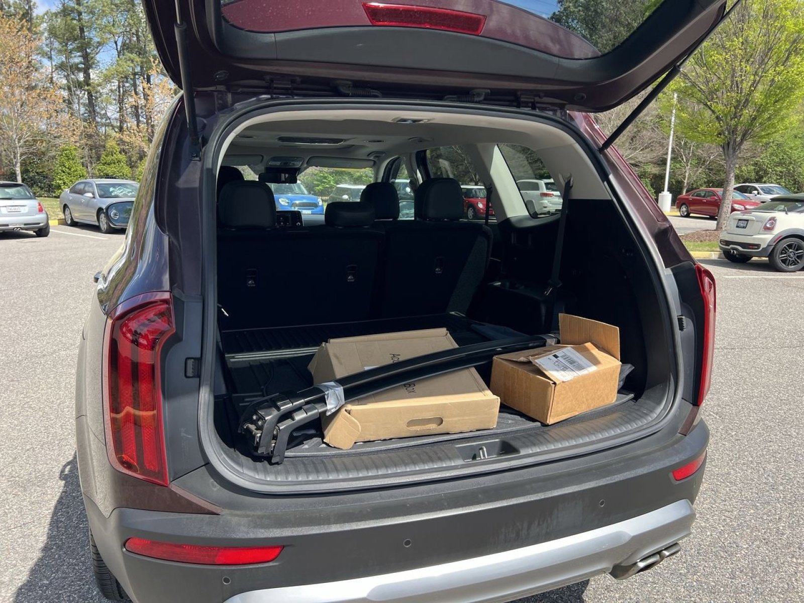 Used 2020 Kia Telluride S w/ S 8 Passenger Seating Package image 23