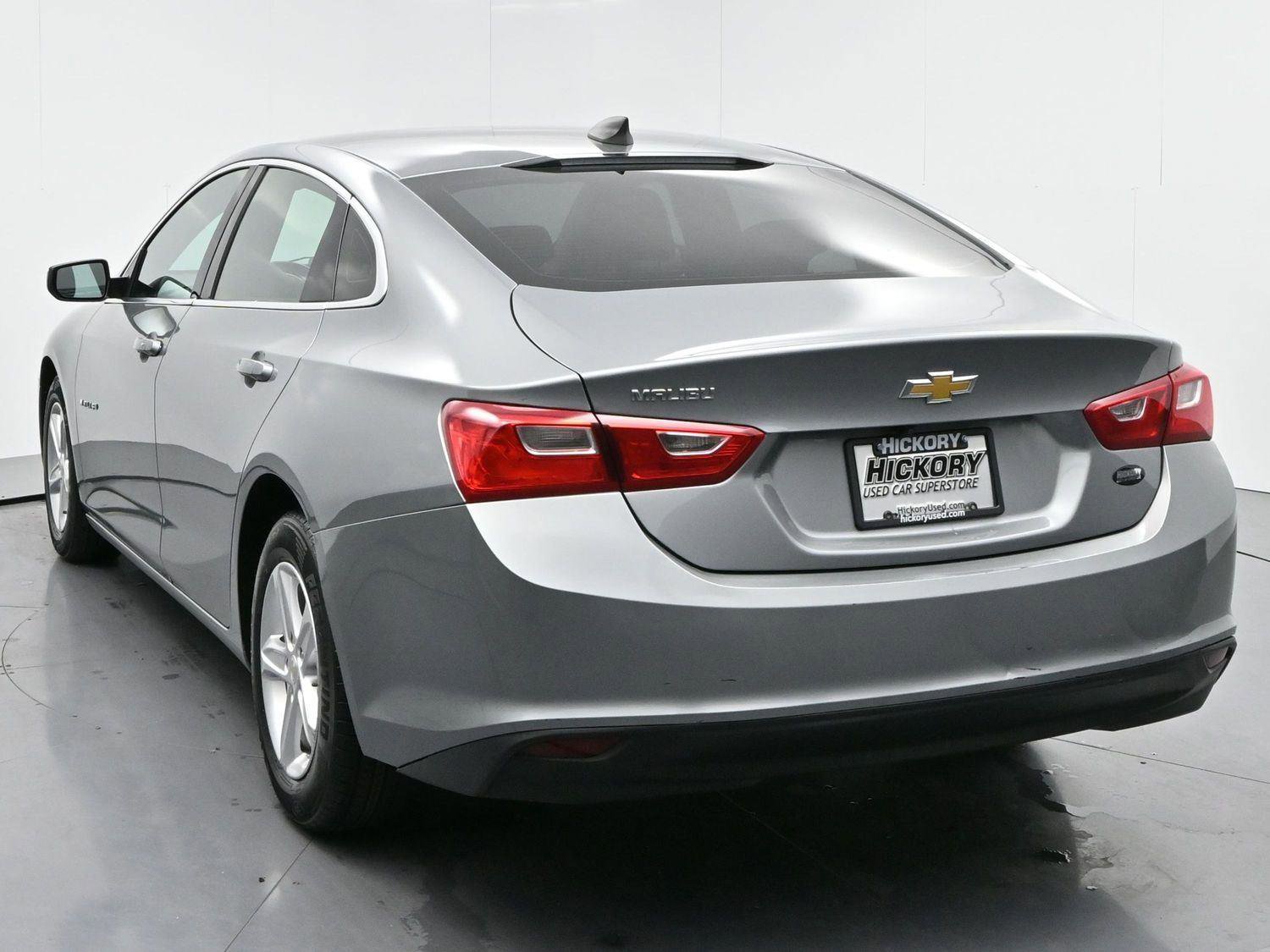 Used 2023 Chevrolet Malibu LS image 6