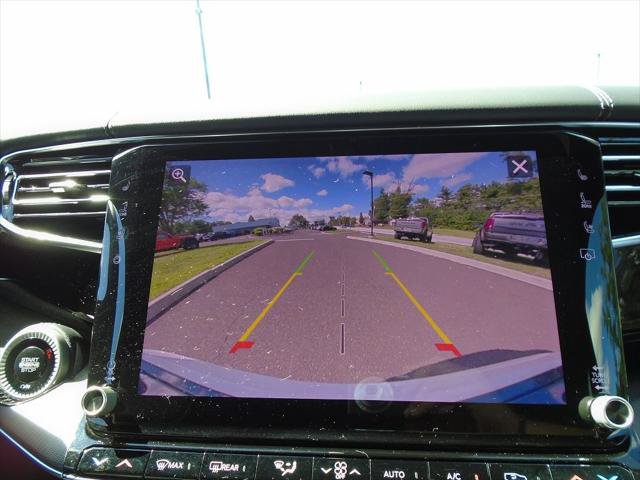 Certified 2025 Jeep Grand Wagoneer L Series II Obsidian w/ Quick Order Packagew 28T AWD/4WD image 28