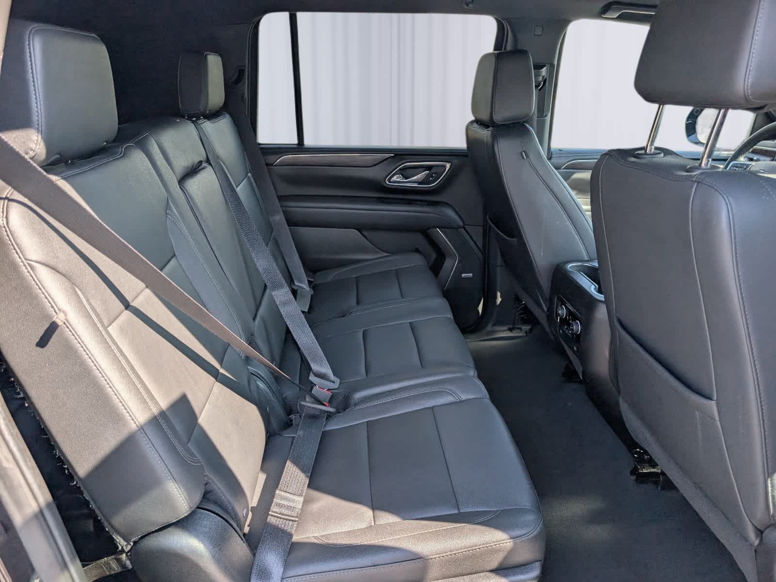 Certified 2023 Chevrolet Suburban LT AWD/4WD image 11