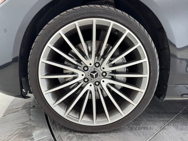 Used 2020 Mercedes-Benz S 560 Sedan image 10