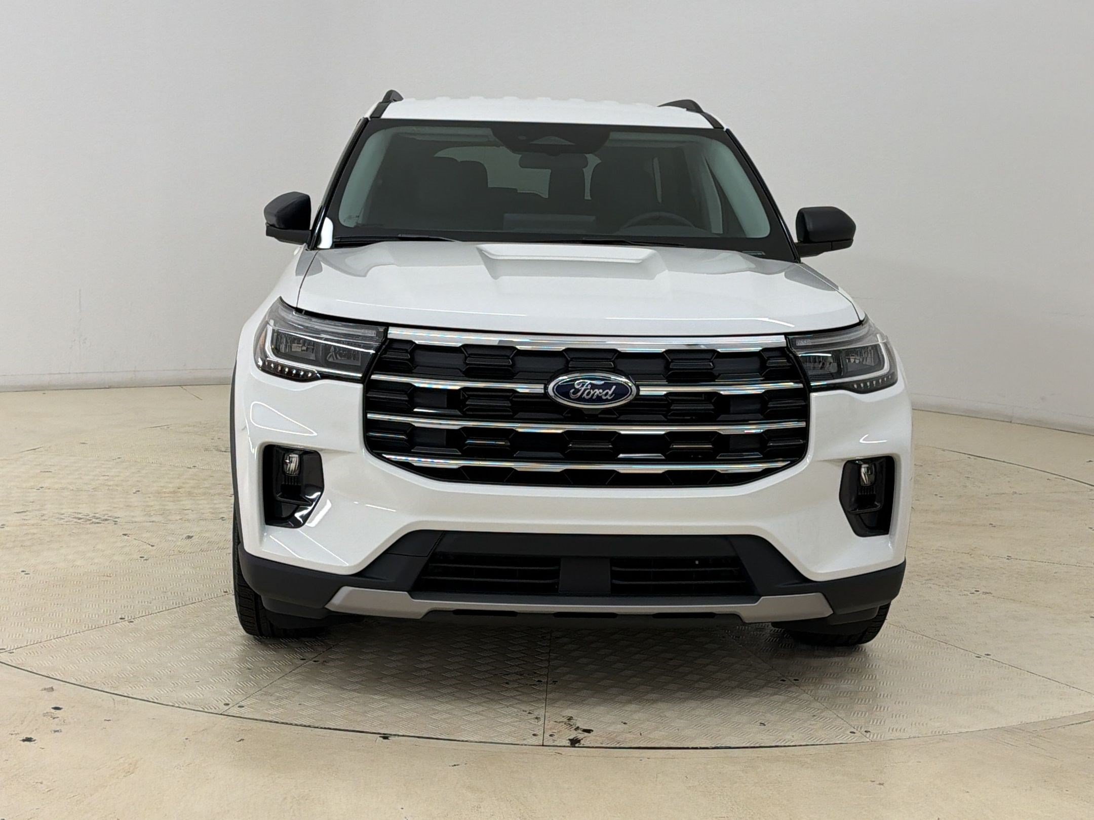 New 2026 Ford Explorer Active w/ Active Comfort Package RWD image 6