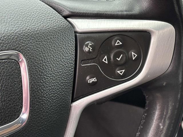 Used 2022 GMC Terrain SLT image 30