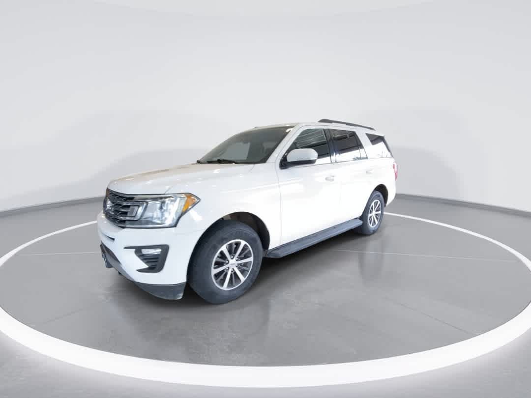 Used 2019 Ford Expedition XLT w/ Equipment Group 201A AWD/4WD image 4