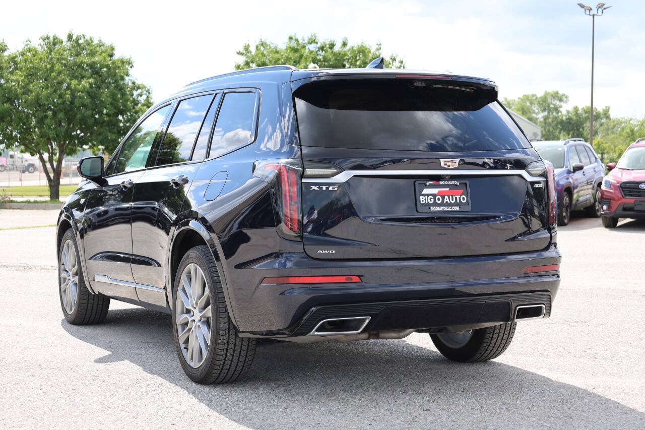 Used 2021 Cadillac XT6 Sport w/ Platinum Package AWD/4WD image 11