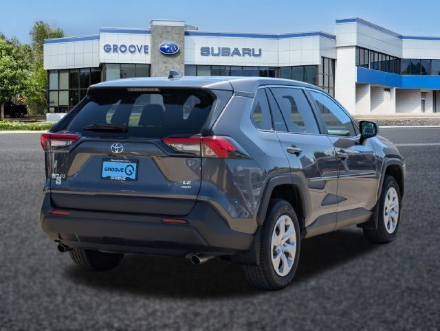 Used 2024 Toyota RAV4 LE AWD/4WD image 6