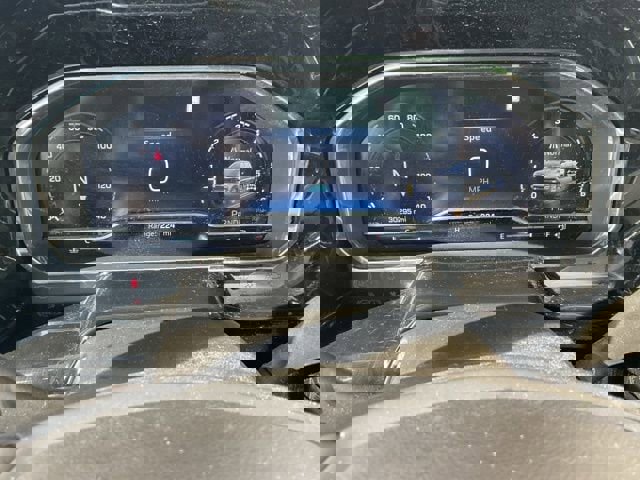 Used 2022 Chevrolet Silverado 1500 LT image 34