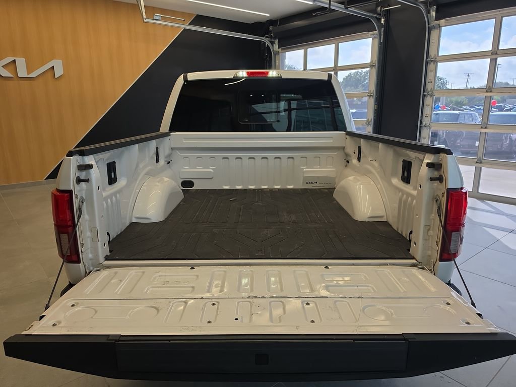 Used 2019 Ford F150 Lariat w/ Equipment Group 502A Luxury AWD/4WD image 31