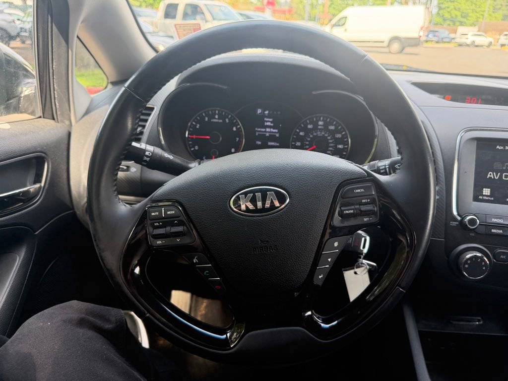 Used 2018 Kia Forte S FWD image 15