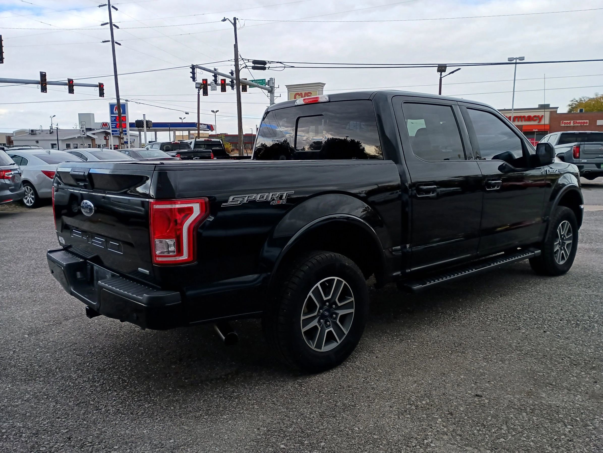 Used 2019 Ford F150 XLT w/ Equipment Group 302A Luxury AWD/4WD image 5