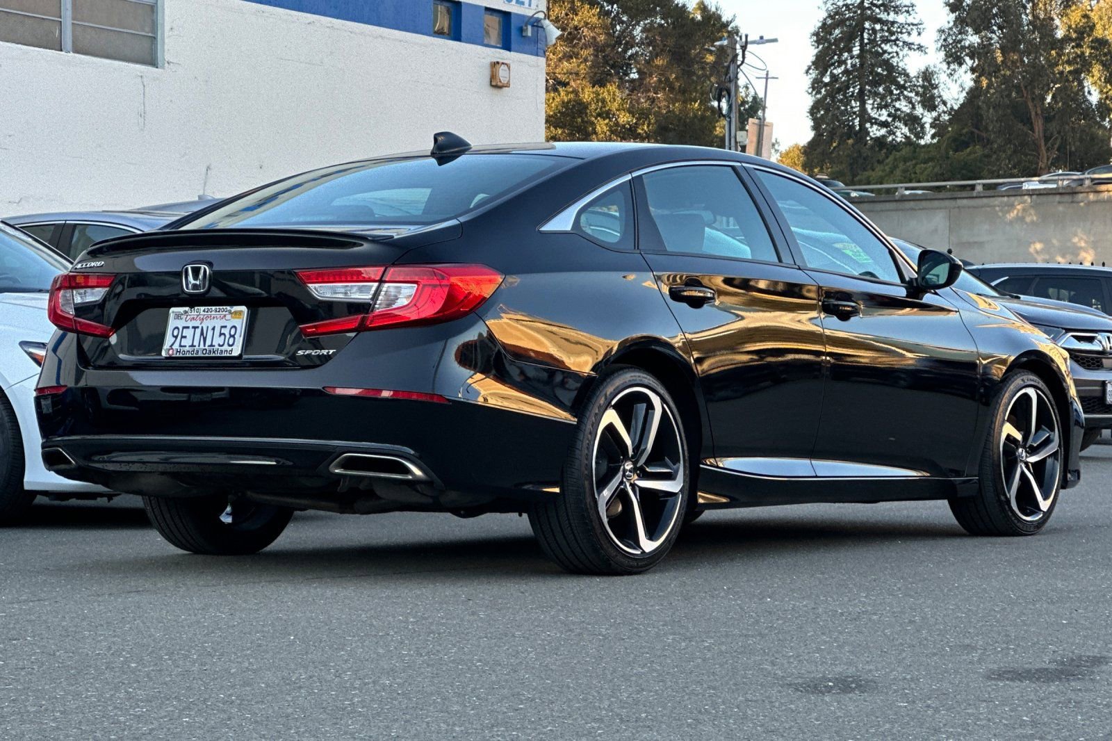 Used 2022 Honda Accord Sport image 4