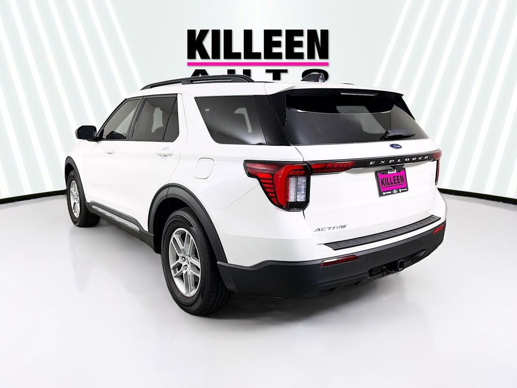 New 2025 Ford Explorer Active image 5