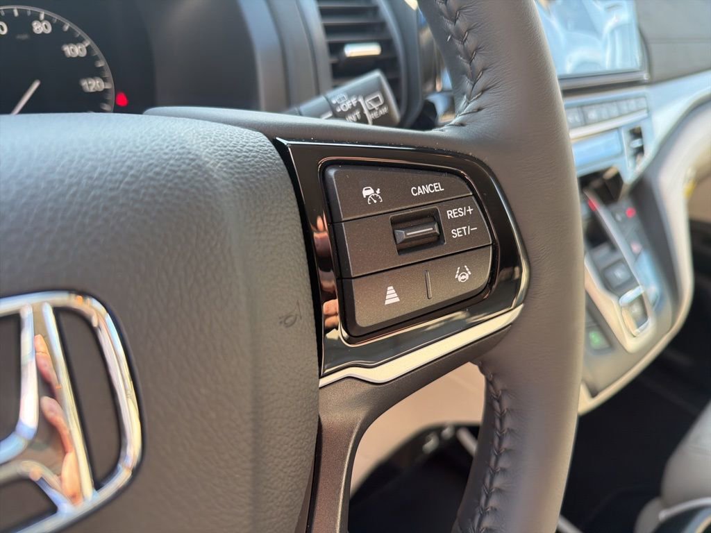 Certified 2026 Honda Odyssey EX-L image 12