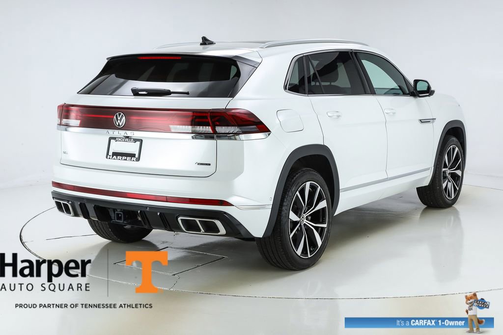 Used 2025 Volkswagen Atlas Cross Sport SEL Premium R-Line AWD/4WD image 9