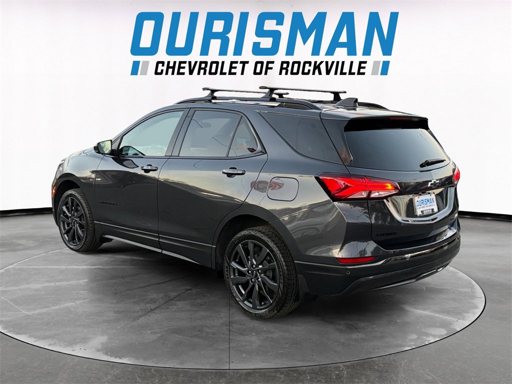 Used 2023 Chevrolet Equinox RS image 4