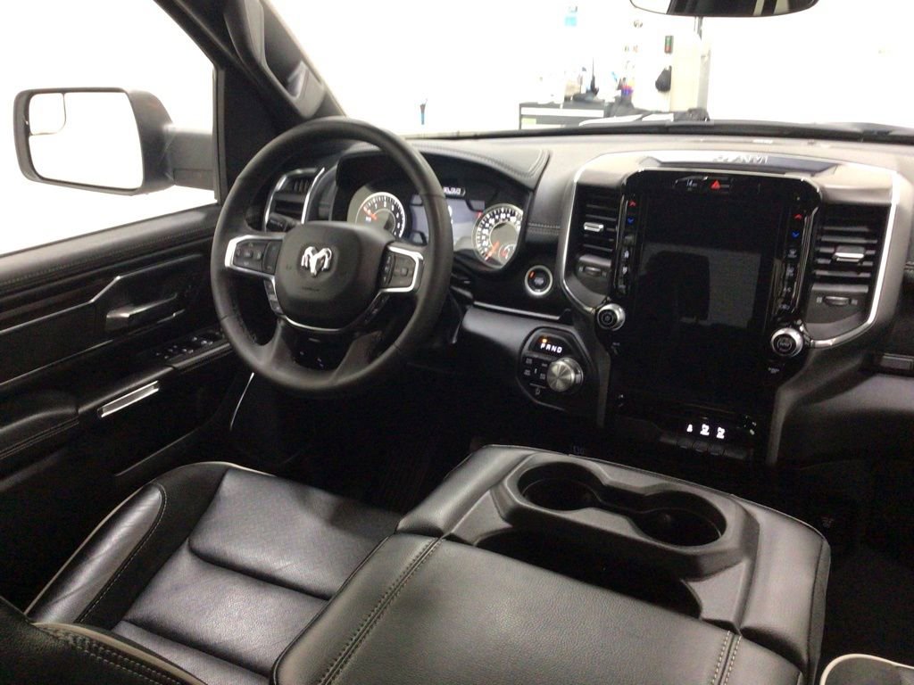 Used 2025 RAM 1500 Laramie image 14