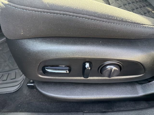 Used 2021 Chevrolet Blazer LT image 13