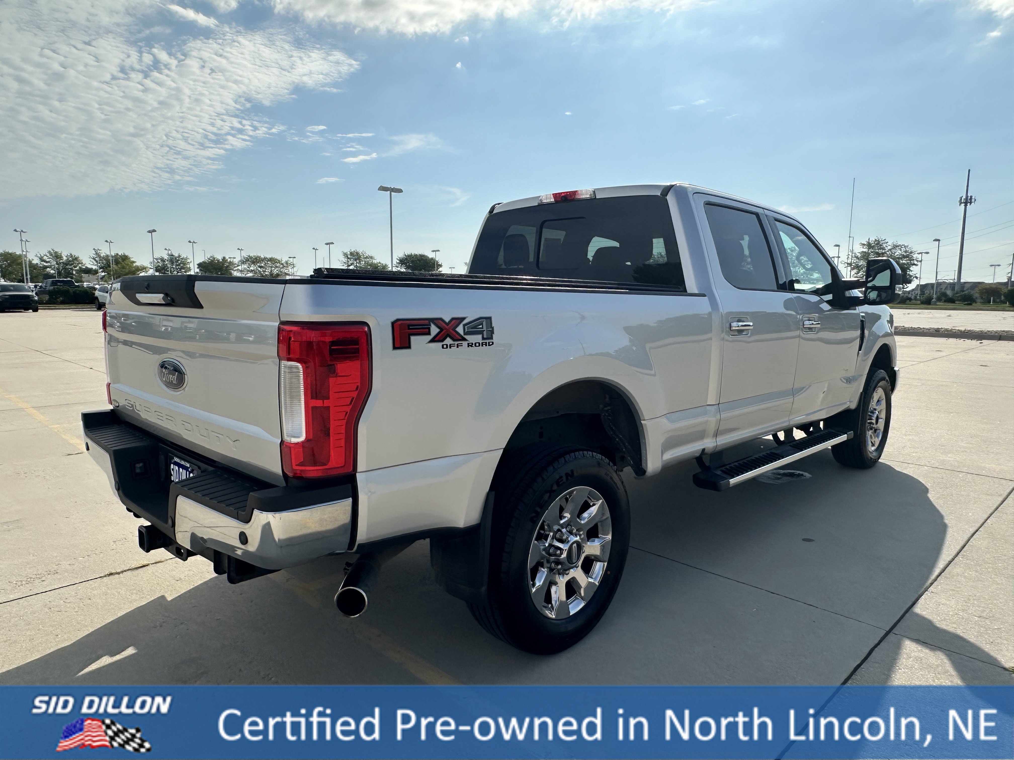 Used 2019 Ford F250 Lariat w/ Chrome Package image 8