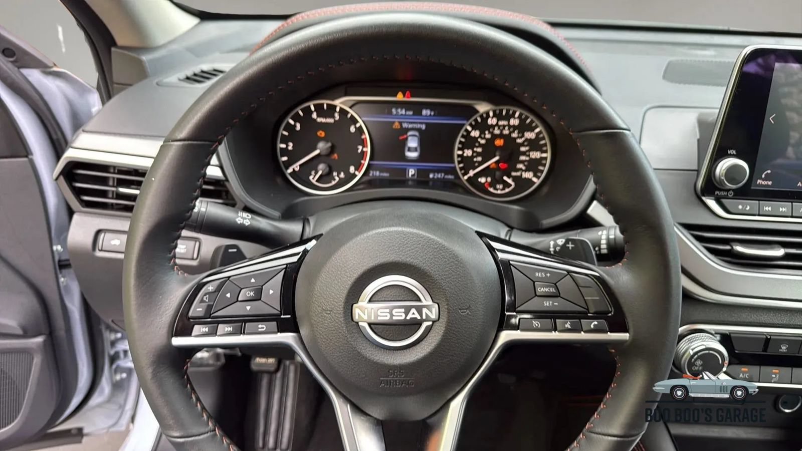 Used 2025 Nissan Altima 2.5 SR FWD image 11