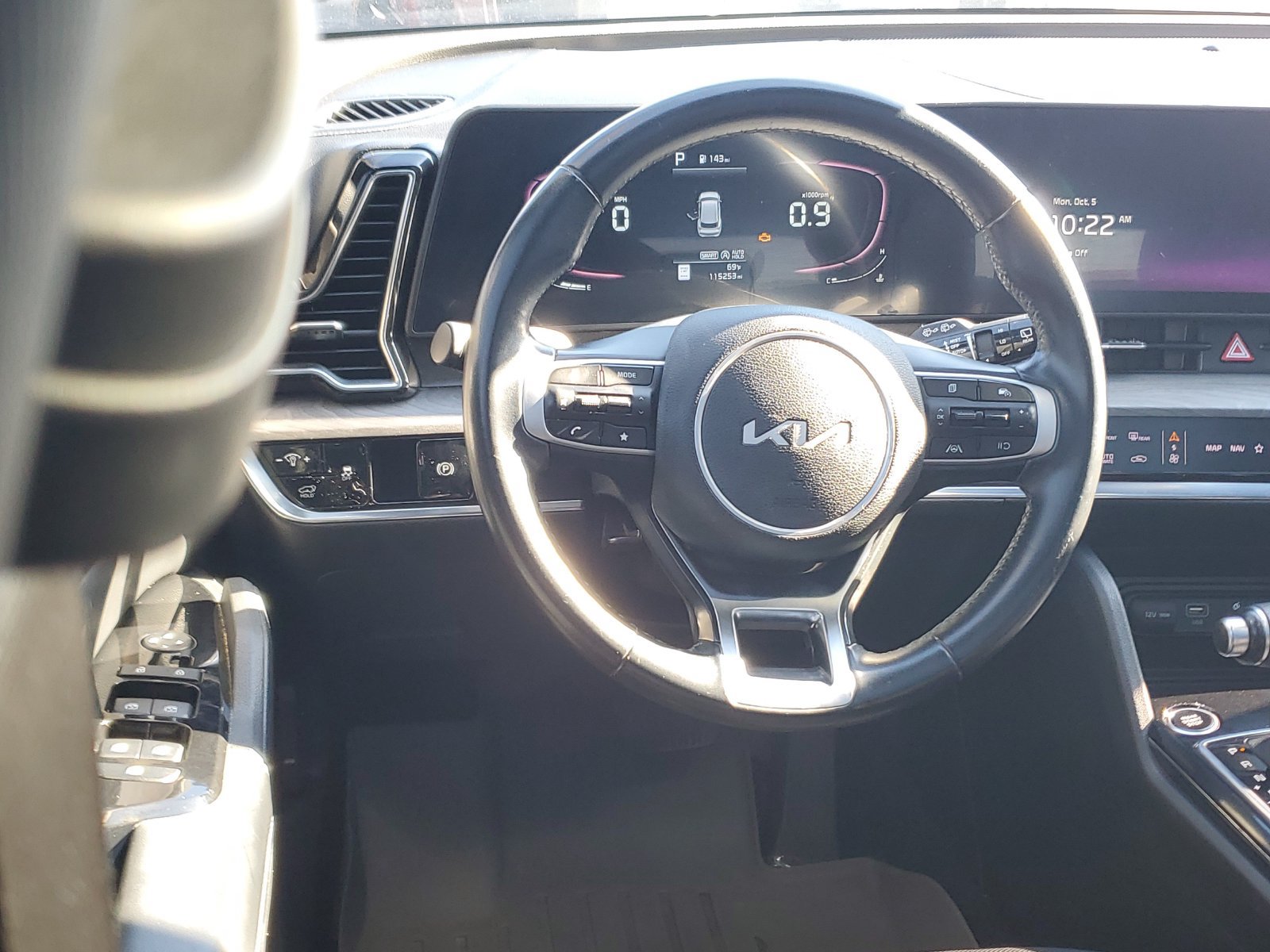 Used 2023 Kia Sportage X-Line w/ X-Line Premium Package AWD/4WD image 11