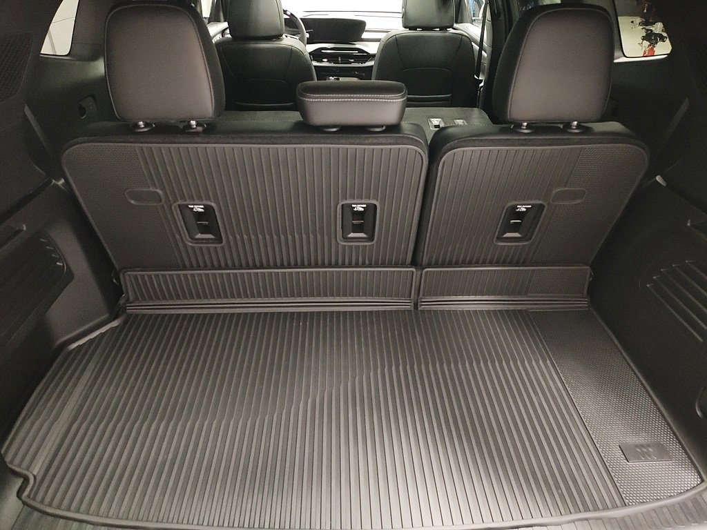 New 2026 Buick Enclave Avenir w/ Super Cruise Package image 16