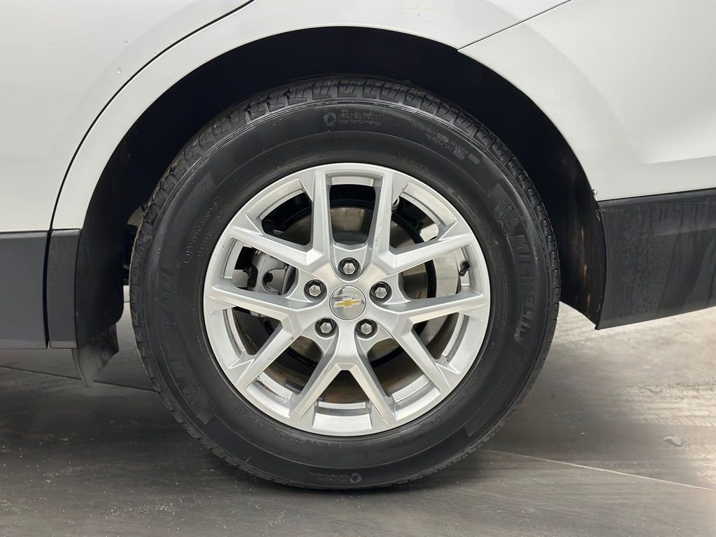 Used 2022 Chevrolet Equinox LT FWD image 25