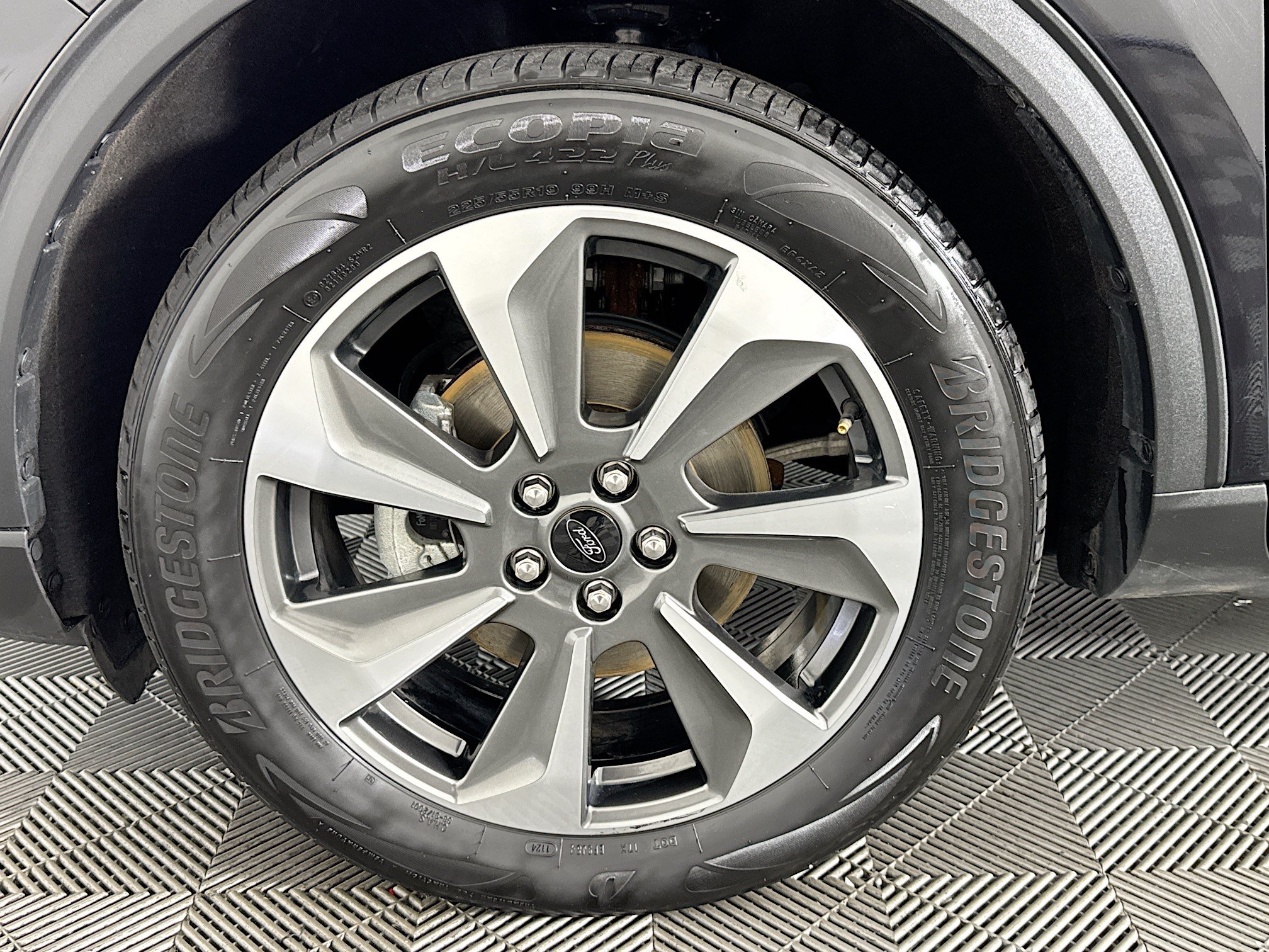 Used 2024 Ford Escape Platinum AWD/4WD image 36