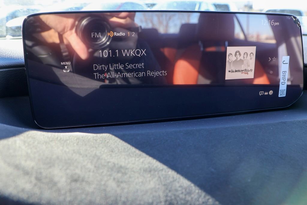 Used 2025 MAZDA MAZDA3 s image 24