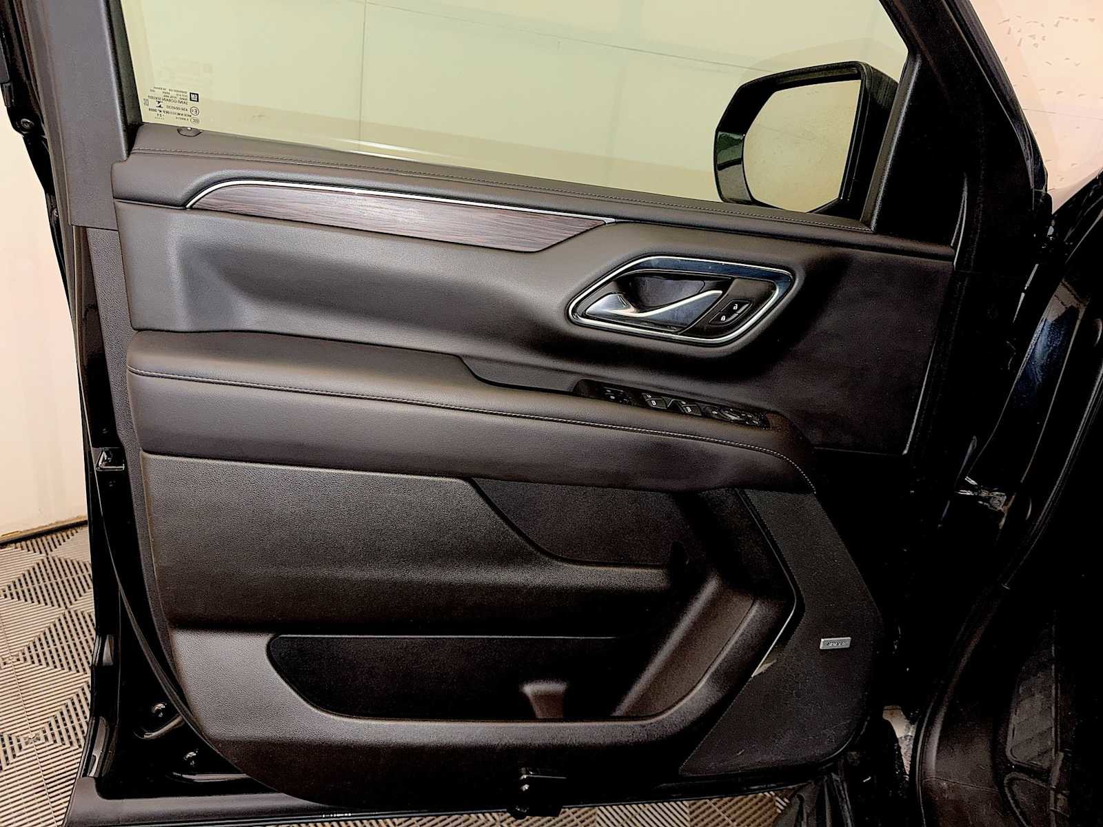 Used 2021 Chevrolet Tahoe LT AWD/4WD image 11