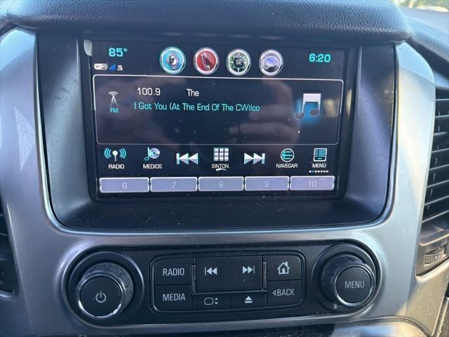 Used 2018 Chevrolet Suburban LS RWD image 12