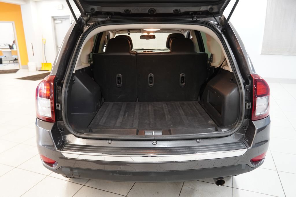 Used 2017 Jeep Compass High Altitude image 17